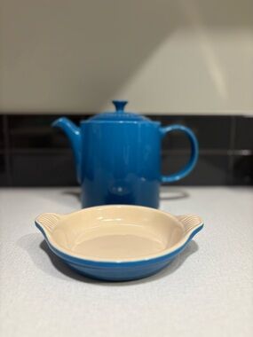Le Creuset Blue Teapot and Cream & Blue Stoneware Ramekin